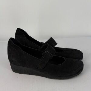 🐳 Arche Suede Mary jane round toe shoes